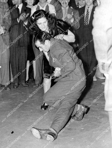 crp-12783 1938 news photo Madison Square Garden variations on swing dance contest "Shiners" compete shag contest crp-12783