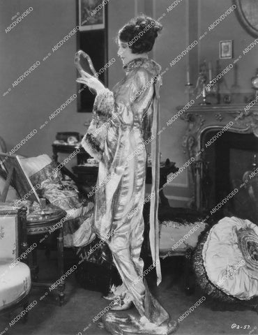 crp-12989 1920's silent film star Paulette Duval at her home crp-12989
