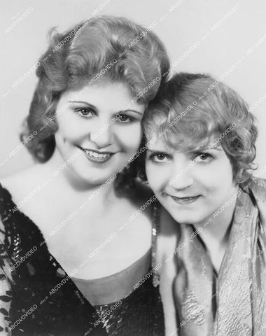 crp-13049 1920's opera singer Mary Lewis w her mother Sylvia crp-13049