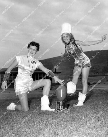 crp-13112 1940's two ladies in cheerleader / chher outfits w football uniforms have "HH"??? crp-13112