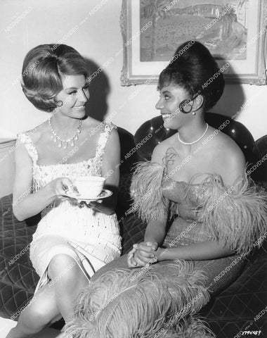 crp-13212 1962 candid Cyd Charisse & Leslie Uggams on set film Two Weeks in Another Town crp-13212