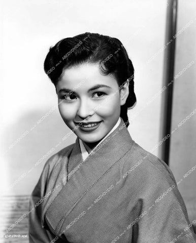 crp-13345 1955 beautiful Japanese actress Mitsuko Kimura portrait film Three Stripes in the Sun crp-13345