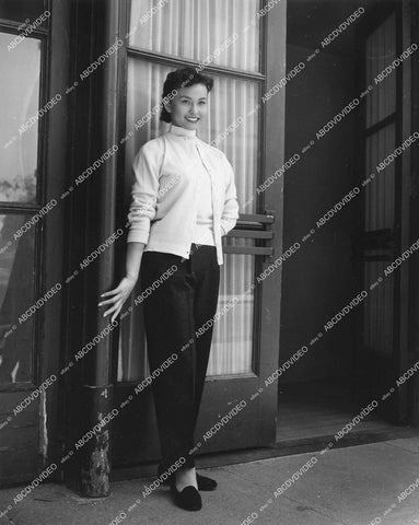 crp-13350 1955 beautiful Japanese actress Mitsuko Kimura portrait film Three Stripes in the Sun crp-13350