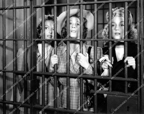 crp-13365 1943 Jinx Falkenburg, Joan Davis, Ann Savage behind bars film Two Senoritas from Chicago crp-13365