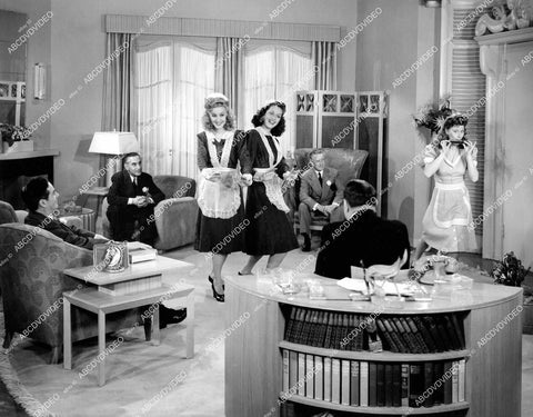 crp-13367 1943 Jinx Falkenburg, Ann Savage cutie pie singing maids w Harrison Greene, Joan Davis film Two Senoritas from Chicago crp-13367