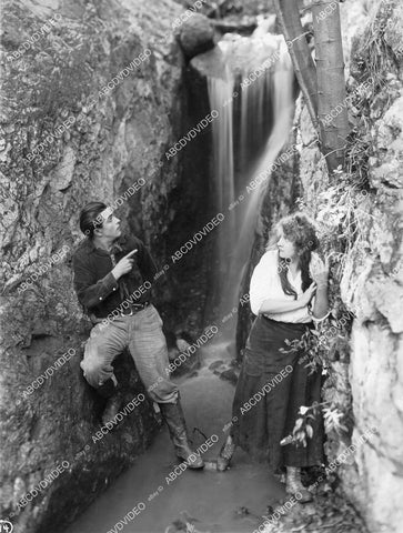 crp-13451 1914 Cleo Madison, George Larkin silent serial film The Trey o' Hearts crp-13451