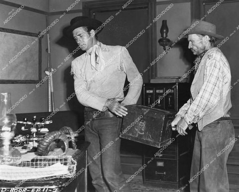 crp-13474 1951 Jock Mahoney, William Fawcett serial film Roar of the Iron Horse crp-13474