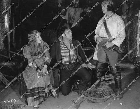 crp-13490 1925 Joe Bonomo, Margaret Quimby, William Dyer silent film Perils of the Wild crp-13490