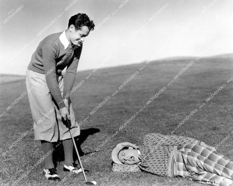 crp-13618 1930 Robert Montgomery, Benny Rubin do trick golf shot film Love in the Rough crp-13618