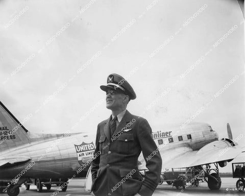 crp-00137 aviation history Capt Jack Knight for United Airlines first transcon night air mail flight crp-00137