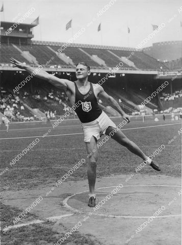 crp-00141 1931 news photo athletic Robert Hall of USC shot put and discus throw Franklin Field Phil Pa crp-00141