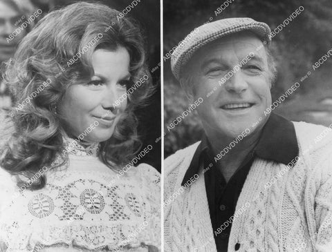 crp-01427 1976 Vikki Carr, Gene Kelly TV The Big Event Christmas Around the World crp-01427