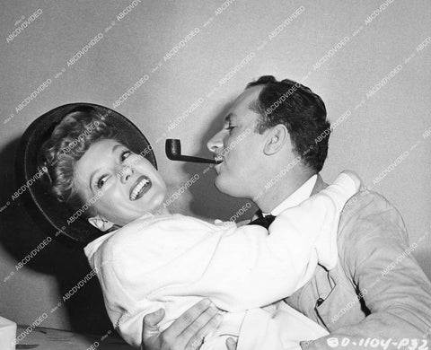 crp-14388 1946 Evelyn Keyes, Keenan Wynn on set film The Thrill of Brazil crp-14388