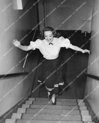 crp-14483 1948 Evelyn Keyes on set film The Mating of Millie crp-14483