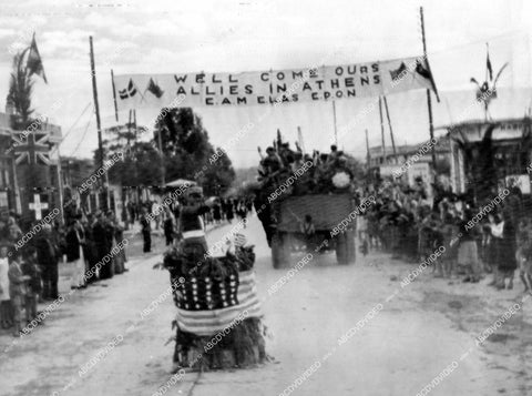 crp-15167 1944 WWII Athens Greece liberated, crowds turn out to celebrate crp-15167