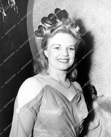 crp-15278 1945 WWII aircraft machinist pretty Tommy Gray crowned Queen of Sweethearts crp-15278