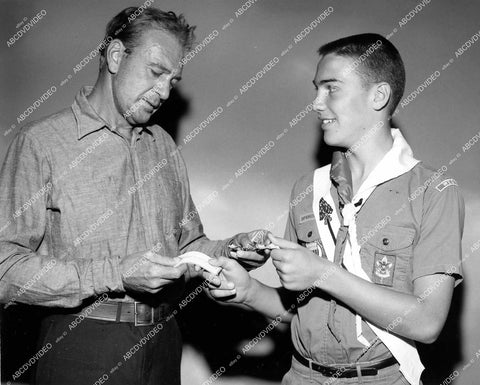 crp-15311 1959 Gary Cooper purchases Boy Scout tickets Chris Cutler for Crescent Bay Scout-O-Rama crp-15311