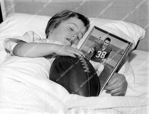 crp-15398 1959 3 yo Cindy Hewitt dreams of Wisconsin football star Tom Wiesner winning the Rose Bowl crp-15398