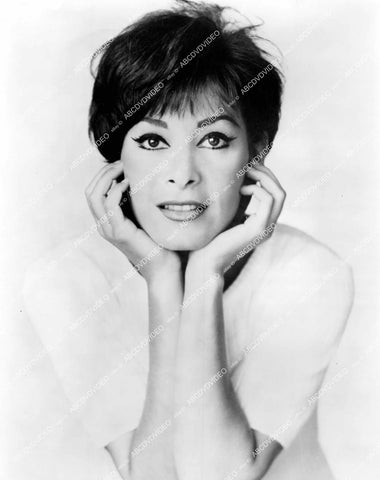 crp-15651 1964 Irina Demick portrait crp-15651