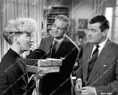 crp-15884 1957 Greta Gynt, John Phillips, Jack Hawkins film She Played with Fire crp-15884