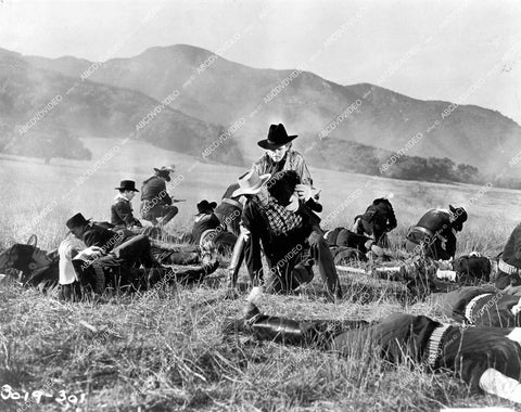 crp-15965 1945 Warren Douglas, Trevor Bardette short subject film Law of the Badlands crp-15965