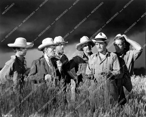 crp-16058 1939 Donald Douglas MGM short subject film Mark Carleton aka Forgotten Victory (Russia's Kubanke wheat) crp-16058