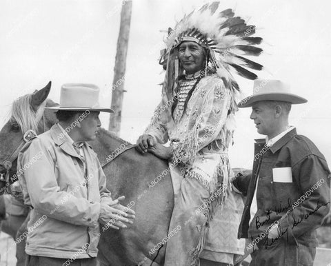 crp-16419 1943 director Lesley Selander, American Indian movie location maybe w genuine autograph crp-16419