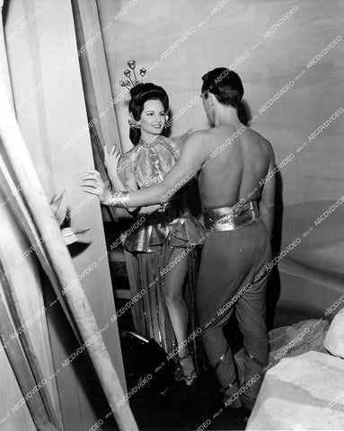 crp-16514 1943 candid Janet Blair w Russian ballet dancer David Lichine film Something to Shout About crp-16514