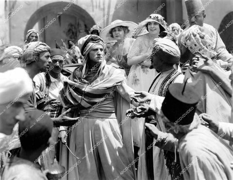 crp-16570 1919 Lou Tellegen, Geraldine Farrar, Edythe Chapman silent film Flame of the Desert crp-16570