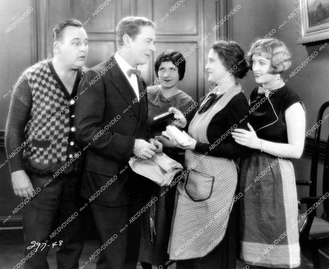 crp-16868 1927 Bert Roach, Matt Moore, Marion Davies, Claire McDowell, Estelle Clark silent film Tillie the Toiler crp-16868