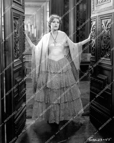 crp-17640 1928 beautiful June Collyer costume wardrobe portrait silent film Hangman's House crp-17640