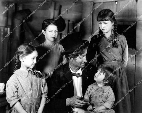 crp-18027 1926 Bessie Love, Russell Simpson and the kids silent film Lovey Mary crp-18027
