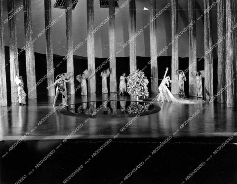 crp-18069 1923 Antonio Moreno, Colleen Moore silent film Look Your Best crp-18069