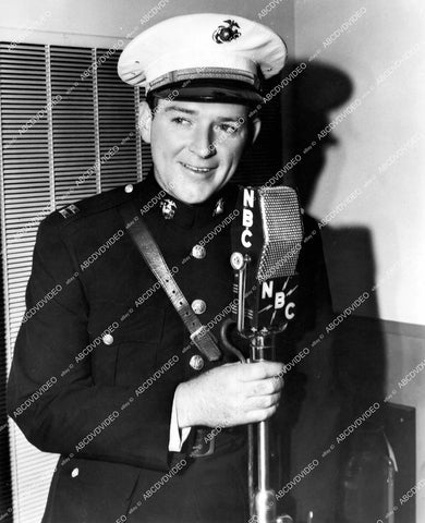 crp-18124 1944 William Gargan in Marine Uniform does NBC WWII radio broadcast crp-18124