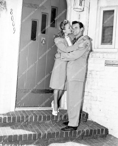 crp-18282 1947 John Kellog & wife Laura Stevens at their home crp-18282