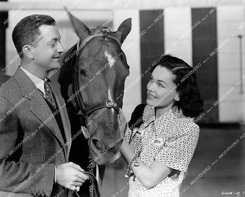 crp-18343 1940 Robert Young, Maureen O'Sullivan film Sporting Blood crp-18343