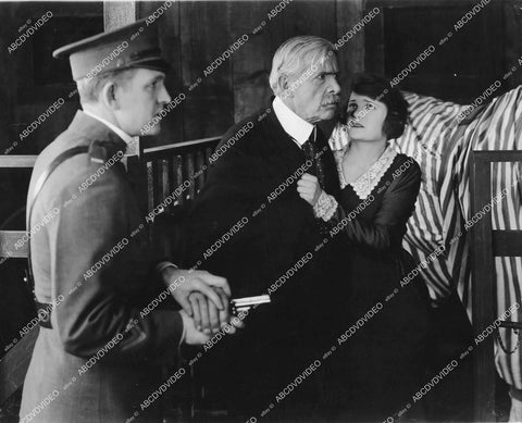 crp-18812 1918 Mae Marsh, Clarence Oliver, William T Carleton silent film The Racing Strain crp-18812