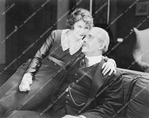 crp-18823 1918 Mae Marsh, William T Carleton silent film The Racing Strain crp-18823