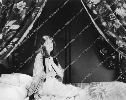 crp-18831 1918 Mae Marsh silent film The Racing Strain crp-18831
