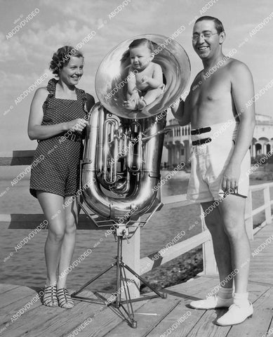 crp-01919 1940's Avalon Catalina Island casino music Charles Ford w wife & son perched in his tuba crp-01919