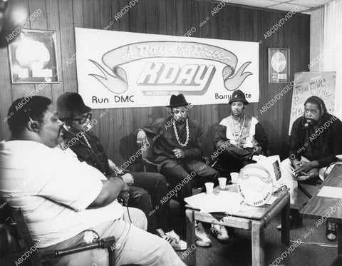crp-01945 1986 singer Barry White w rap group Run DMC for radio KDAY a day of peace crp-01945
