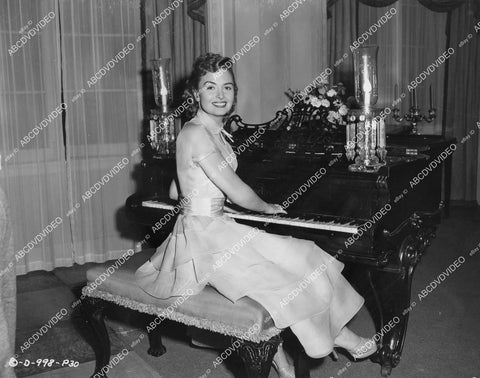 crp-02074 1950 phot Donna Reed at the piano film Saturday's Hero crp-02074
