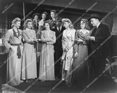 crp-02351 1944 Jinx Falkenburg, Nina Foch,Leslie Brooks,Shirley Mills,Evelyn Keyes,Ann Harding film Nine Girls crp-02351