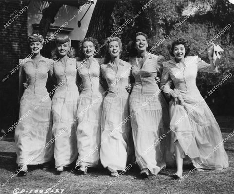 crp-02359 1944 Jinx Falkenburg, Nina Foch,Leslie Brooks,Shirley Mills,Evelyn Keyes,Ann Harding film Nine Girls crp-02359