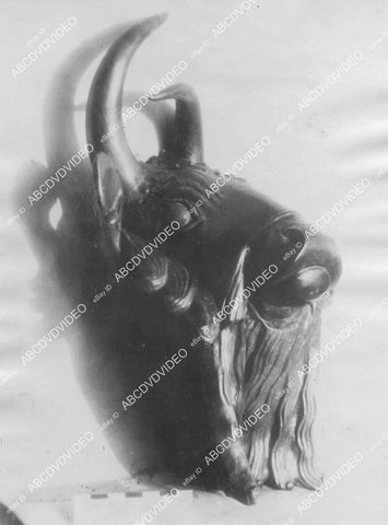 crp-02536 1929 golden bearded bull found death-pit ancient Ur of Chaldees Univ Penn Museum crp-02536