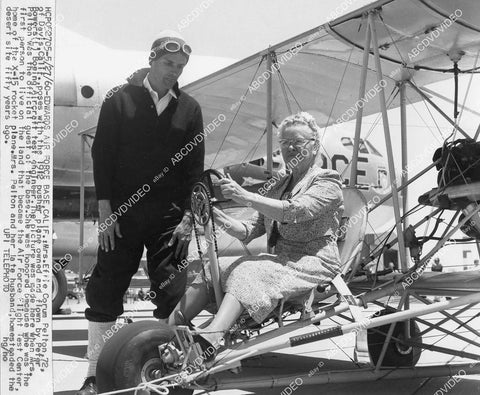 crp-02571 1960 Edwards Air Force base Effie Corum 72 yo in 1912 pusher plane w Peter Bowers crp-02571