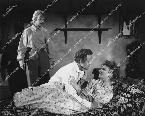 crp-02642 1955 Van Heflin, Joanne Woodward, Allison Hayes film Count Three and Pray crp-02642