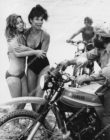 crp-02649 1980 bikini clad Kim Lankford & Michele Lee terrorized by motorcycle gang TV Knots Landing crp-02649