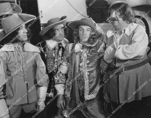 crp-02820 1934 Bert Wheeler, Robert Woolsey, Billy Gilbert film Cockeyed Cavaliers crp-02820