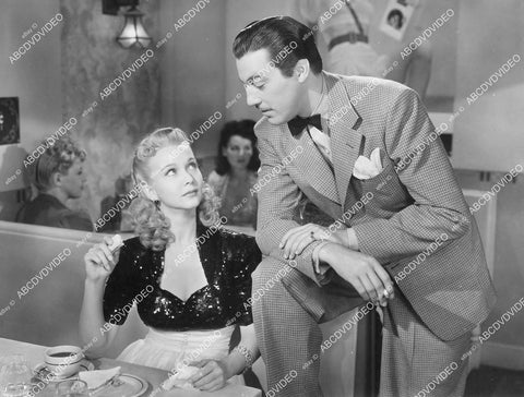 crp-02845 Carole Landis, Cesar Romero film Dance Hall crp-02845
